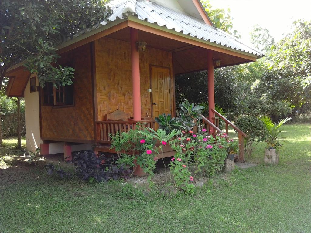 פאי Orange Grove Resort מראה חיצוני תמונה